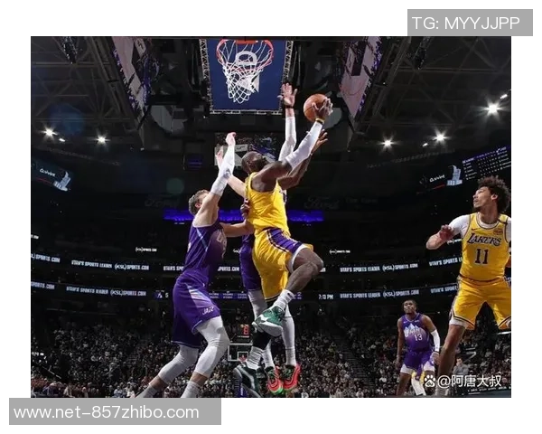 2009年湖人队与爵士队的经典对决回顾与赛季精彩瞬间分析 2009年湖人队与爵士队的经典对决回顾与赛季精彩瞬间分析